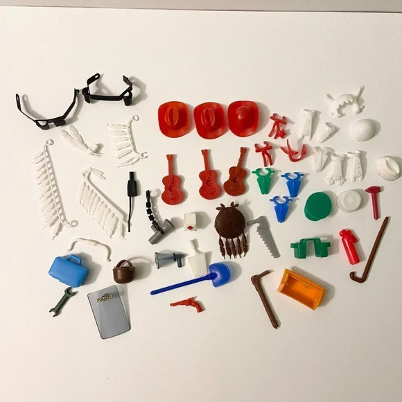 Vintage Play Big West Germany Lot of 18 Figures Plus Accessories - Picture 10 of 13